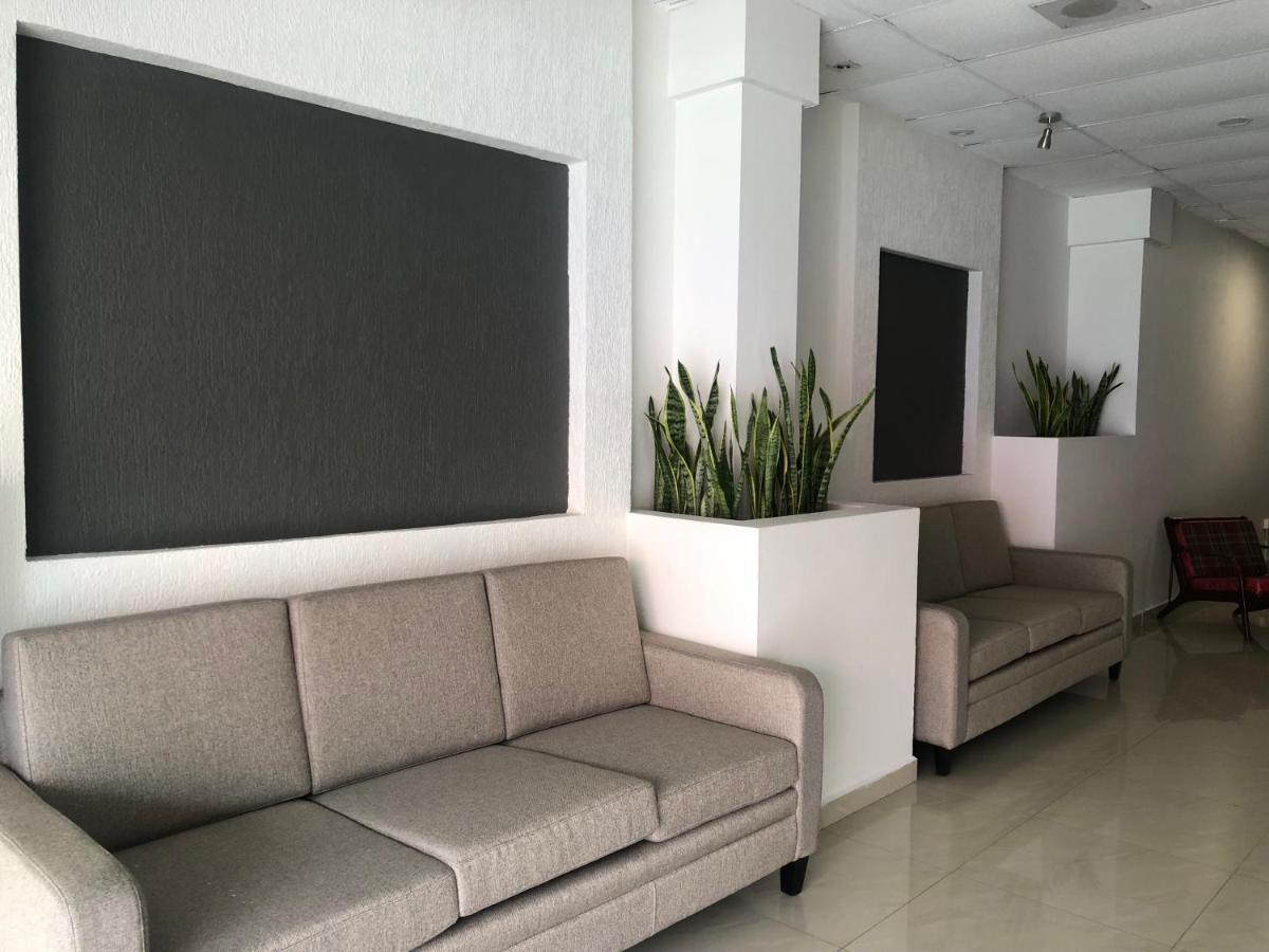 Hotel Lorena Los Mochis Exteriör bild