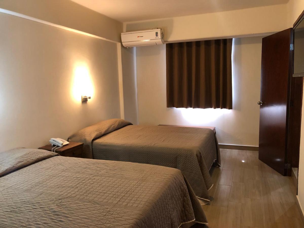 Hotel Lorena Los Mochis Exteriör bild