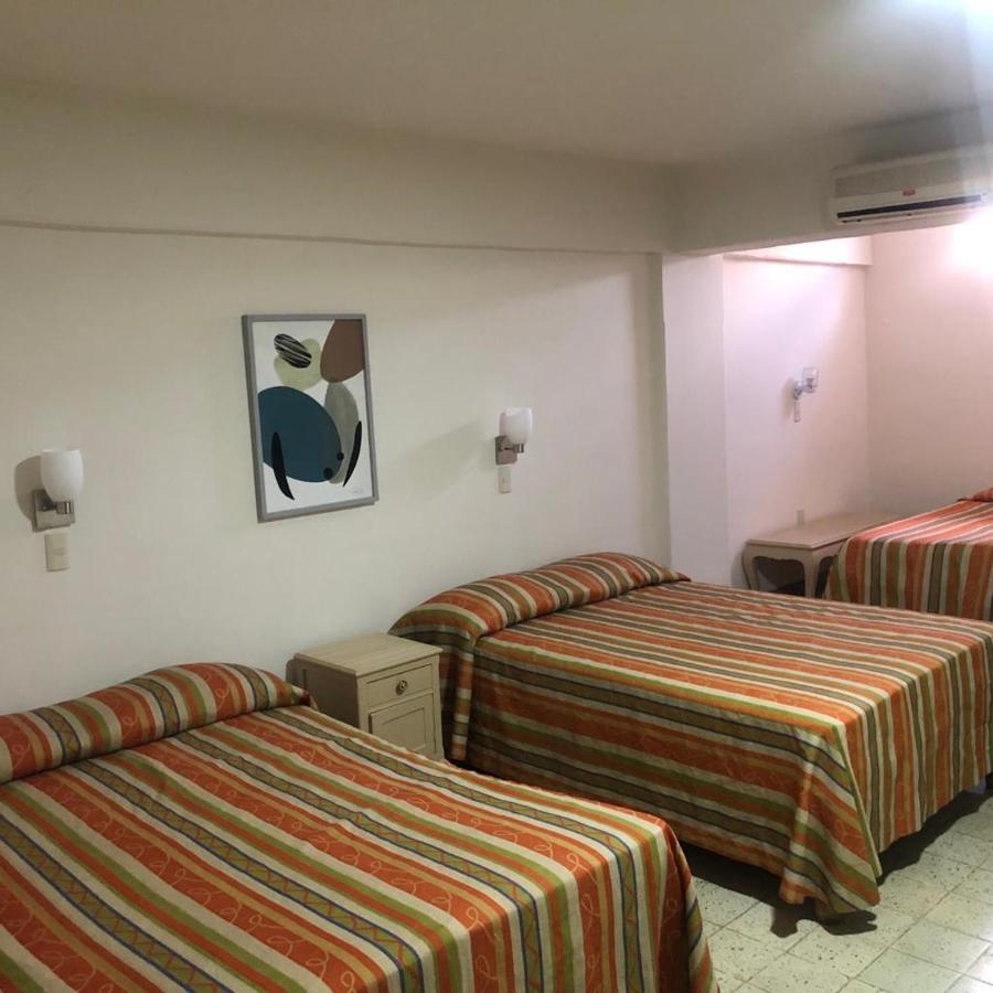 Hotel Lorena Los Mochis Exteriör bild
